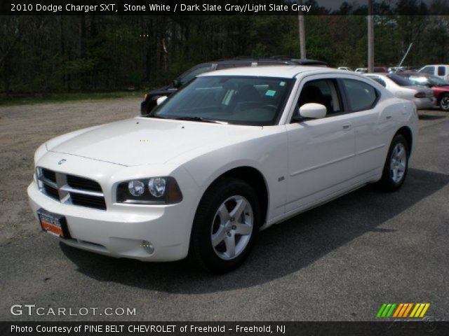 2010 Dodge Charger SXT in Stone White