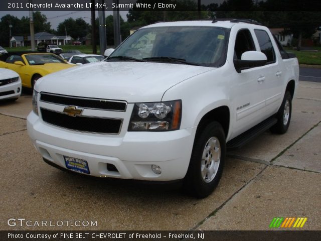 2011 Chevrolet Avalanche LT 4x4 in Summit White