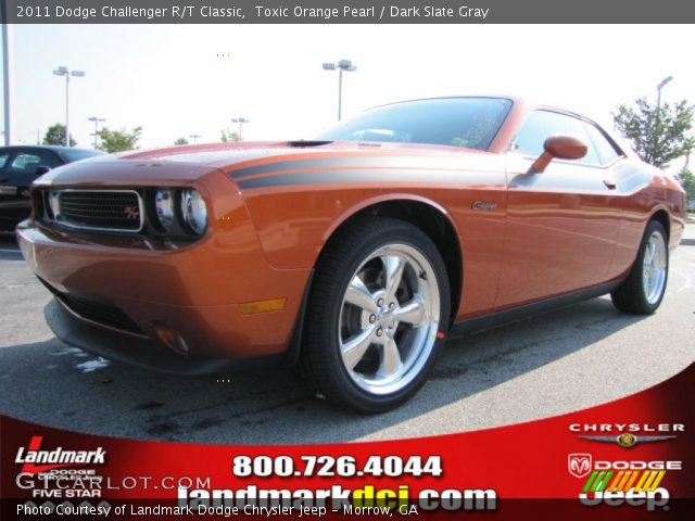 2011 Dodge Challenger R/T Classic in Toxic Orange Pearl