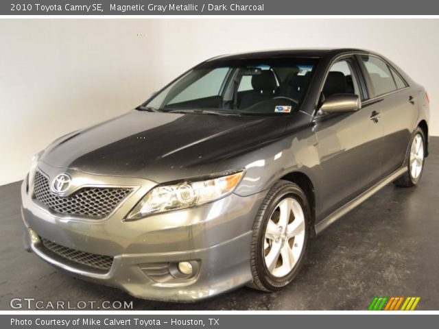 2010 Toyota Camry SE in Magnetic Gray Metallic