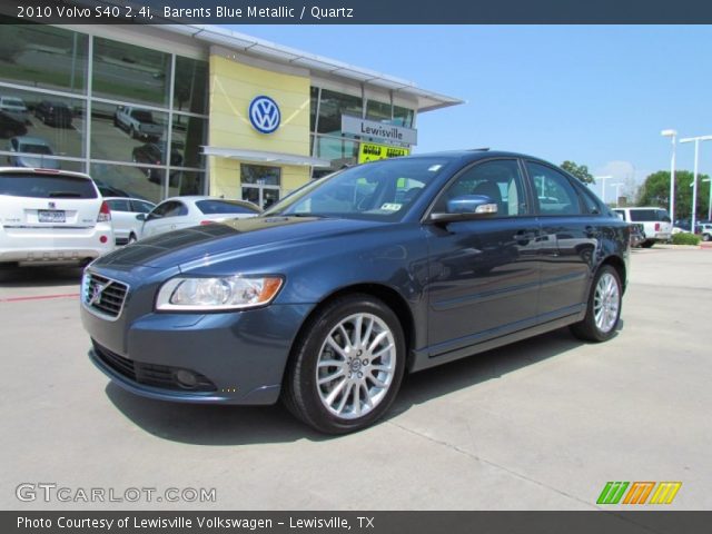 2010 Volvo S40 2.4i in Barents Blue Metallic