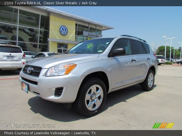 2009 Toyota RAV4 I4 in Classic Silver Metallic