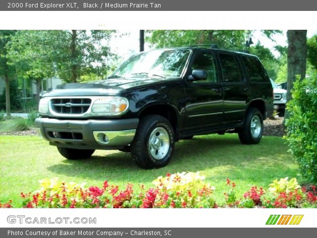 2000 Ford Explorer XLT in Black