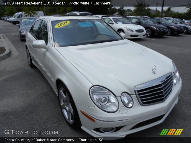 2009 Mercedes-Benz E 350 Sedan in Arctic White