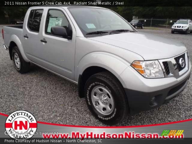 2011 Nissan Frontier S Crew Cab 4x4 in Radiant Silver Metallic