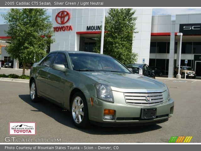 2005 Cadillac CTS Sedan in Silver Green