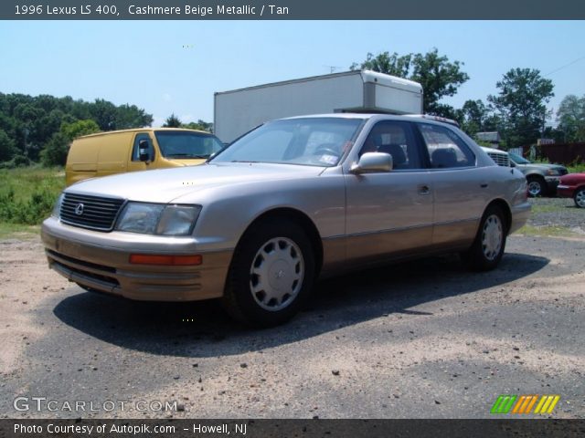 1996 Lexus LS 400 in Cashmere Beige Metallic