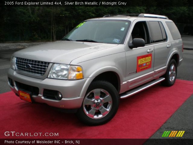 2005 Ford Explorer Limited 4x4 in Silver Birch Metallic