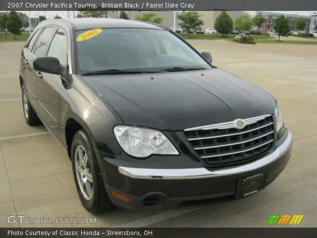 2007 Chrysler Pacifica Touring in Brilliant Black