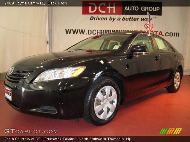 2009 Toyota Camry LE in Black