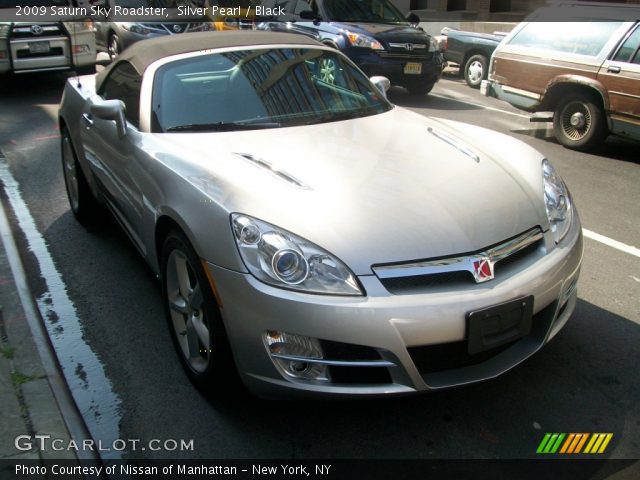 2009 Saturn Sky Roadster in Silver Pearl