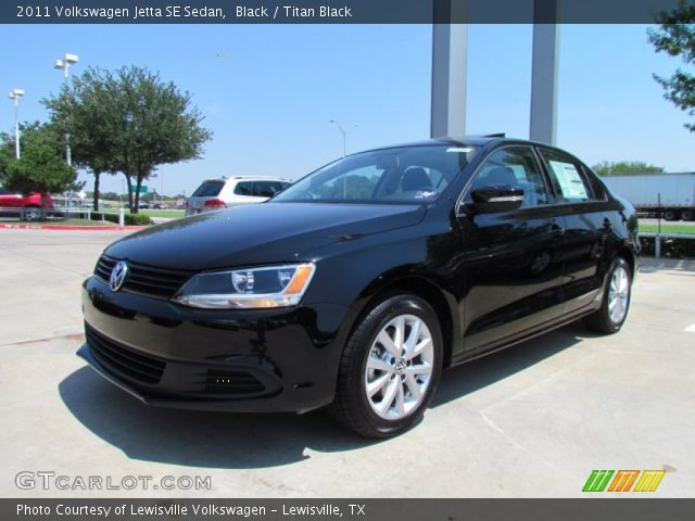 2011 Volkswagen Jetta SE Sedan in Black