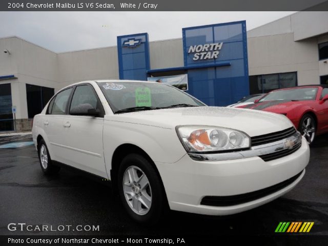2004 Chevrolet Malibu LS V6 Sedan in White
