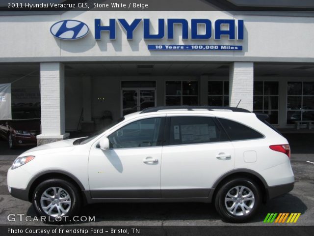 2011 Hyundai Veracruz GLS in Stone White