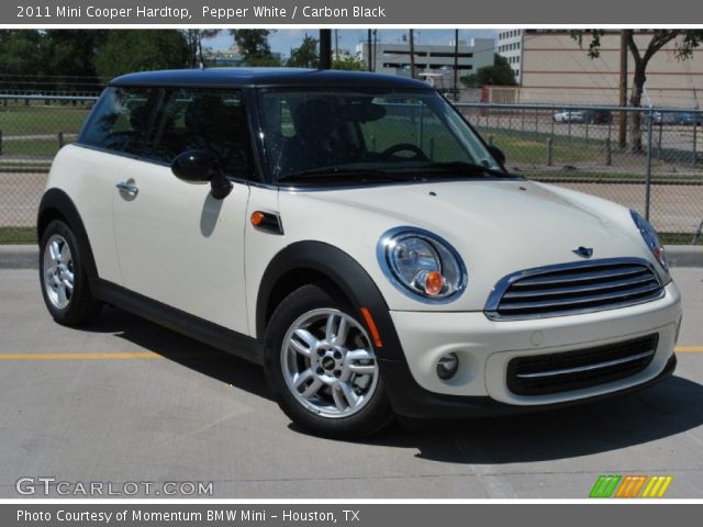2011 Mini Cooper Hardtop in Pepper White