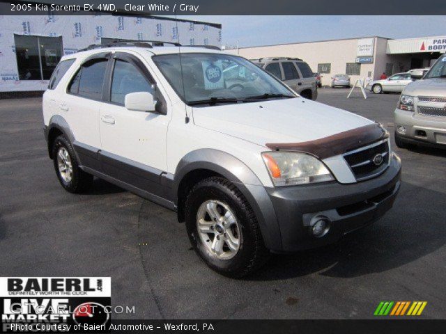 2005 Kia Sorento EX 4WD in Clear White