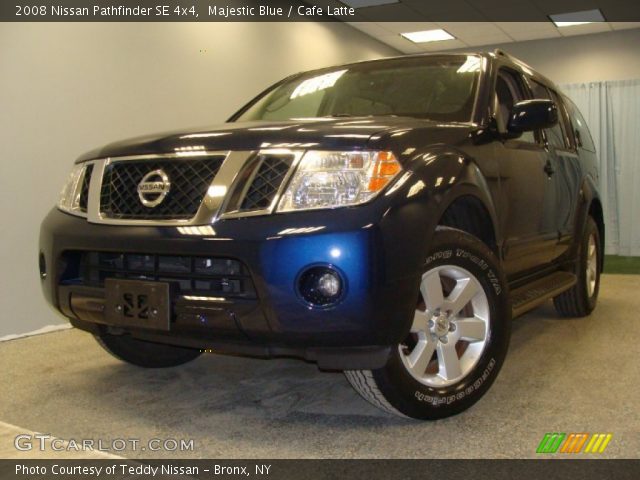 2008 Nissan Pathfinder SE 4x4 in Majestic Blue