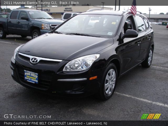 2011 Hyundai Elantra Touring GLS in Black