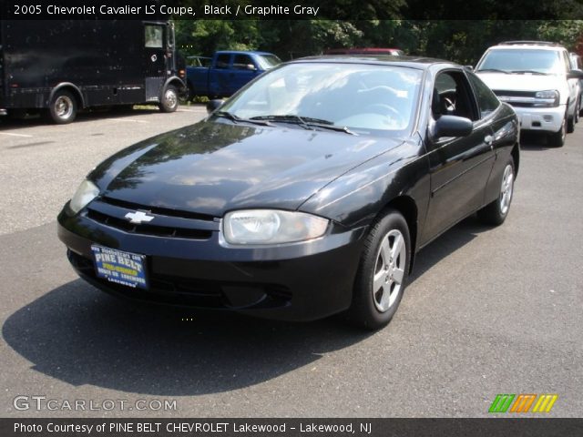 2005 Chevrolet Cavalier LS Coupe in Black