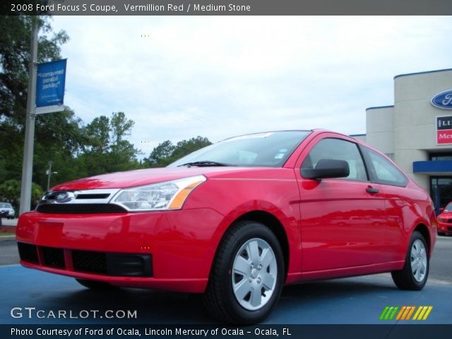 2008 Ford Focus S Coupe in Vermillion Red