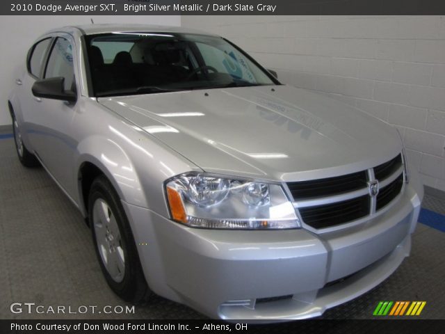 2010 Dodge Avenger SXT in Bright Silver Metallic