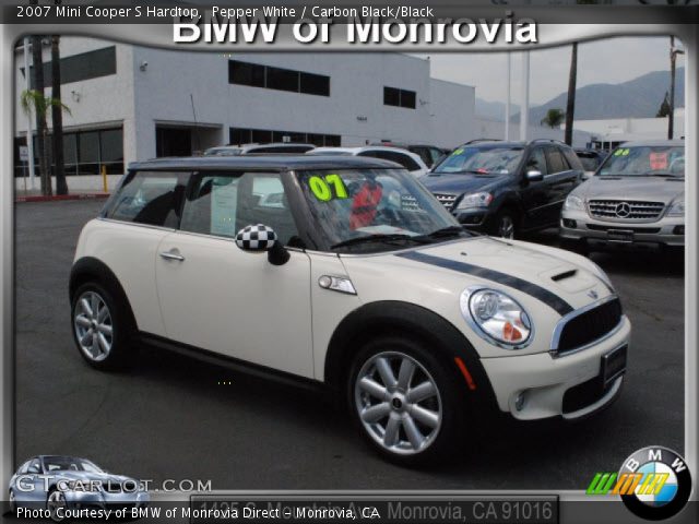 2007 Mini Cooper S Hardtop in Pepper White