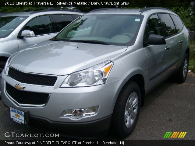 2011 Chevrolet Traverse LS in Silver Ice Metallic