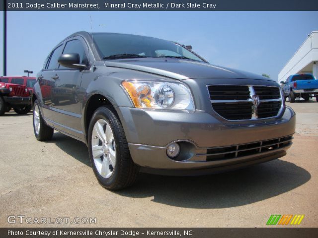 2011 Dodge Caliber Mainstreet in Mineral Gray Metallic