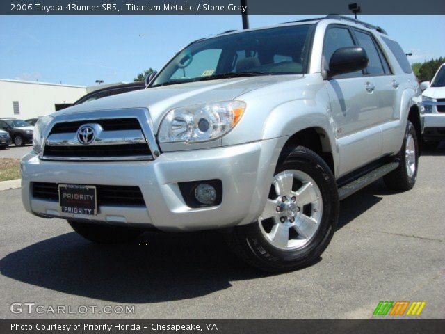 2006 Toyota 4Runner SR5 in Titanium Metallic