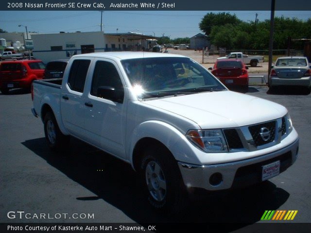 2008 Nissan Frontier SE Crew Cab in Avalanche White