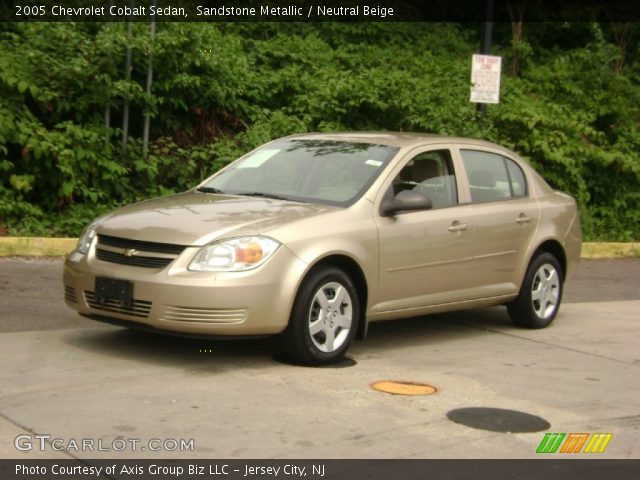 2005 Chevrolet Cobalt Sedan in Sandstone Metallic