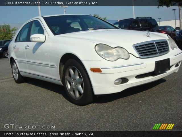 2001 Mercedes-Benz C 240 Sedan in Glacier White