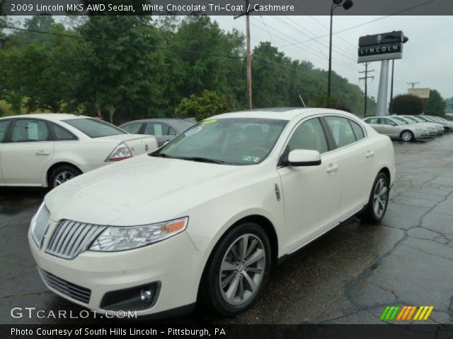 2009 Lincoln MKS AWD Sedan in White Chocolate Tri-Coat
