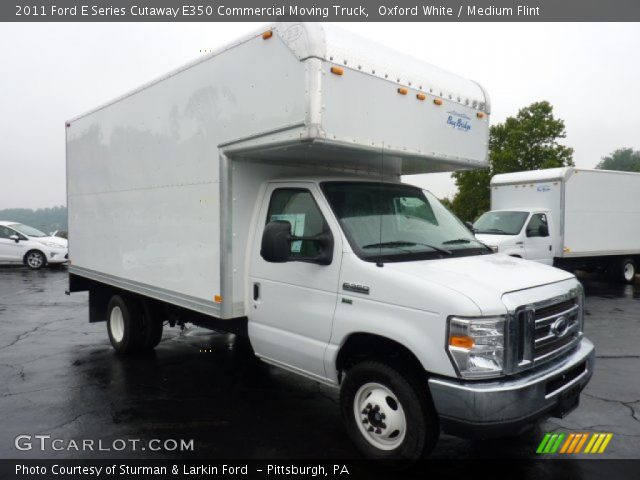 2011 Ford E Series Cutaway E350 Commercial Moving Truck in Oxford White