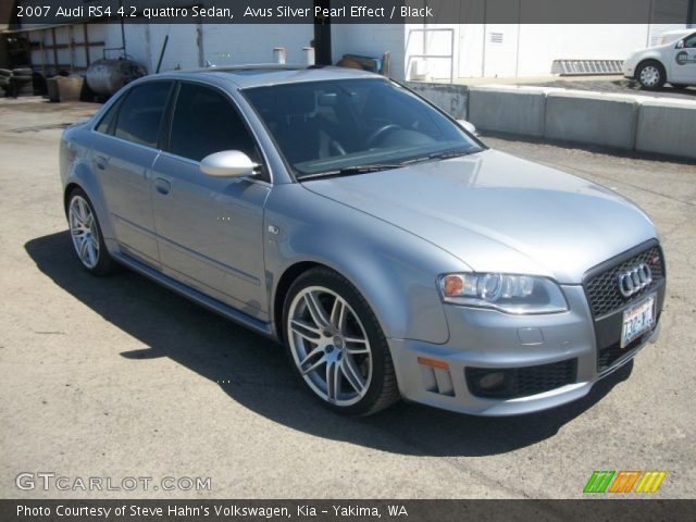 2007 Audi RS4 4.2 quattro Sedan in Avus Silver Pearl Effect