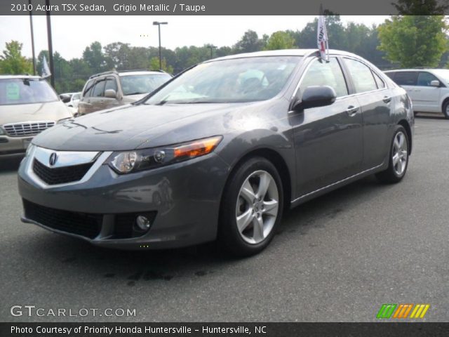 2010 Acura TSX Sedan in Grigio Metallic