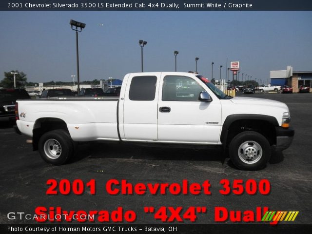 2001 Chevrolet Silverado 3500 LS Extended Cab 4x4 Dually in Summit White