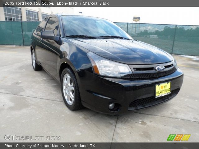 2009 Ford Focus SE Coupe in Ebony Black