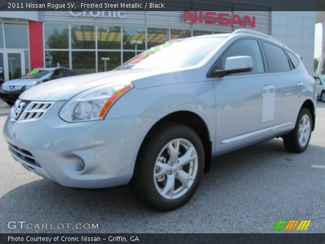 2011 Nissan Rogue SV in Frosted Steel Metallic