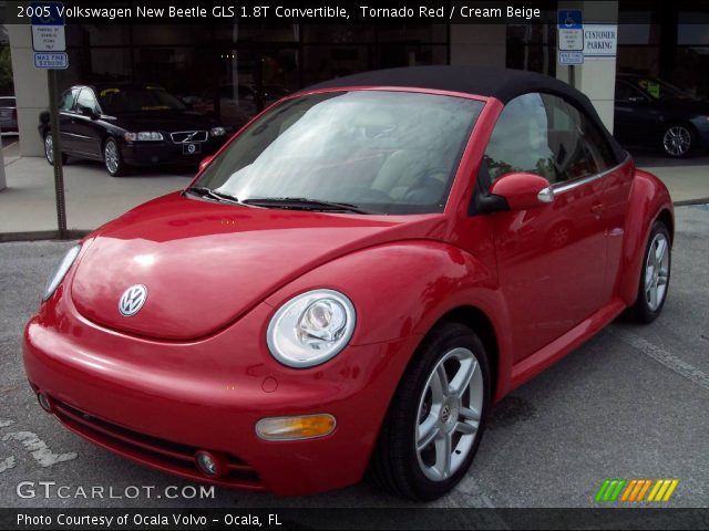 2005 Volkswagen New Beetle GLS 1.8T Convertible in Tornado Red