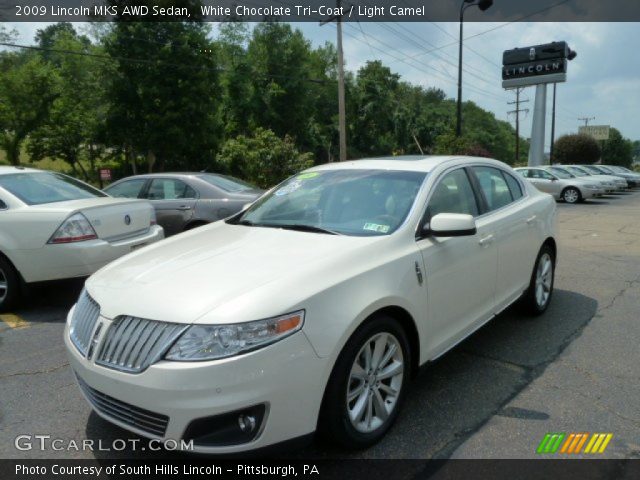 2009 Lincoln MKS AWD Sedan in White Chocolate Tri-Coat