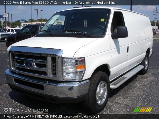 2010 Ford E Series Van E250 XLT Commericial in Oxford White