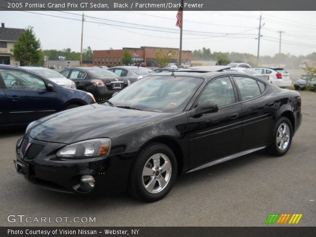 2005 Pontiac Grand Prix GT Sedan in Black