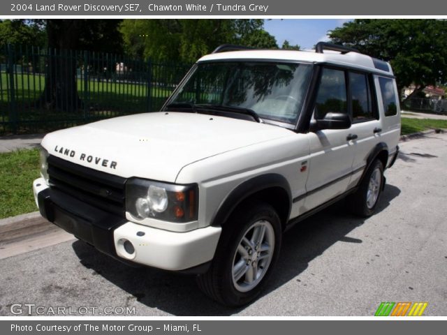 2004 Land Rover Discovery SE7 in Chawton White
