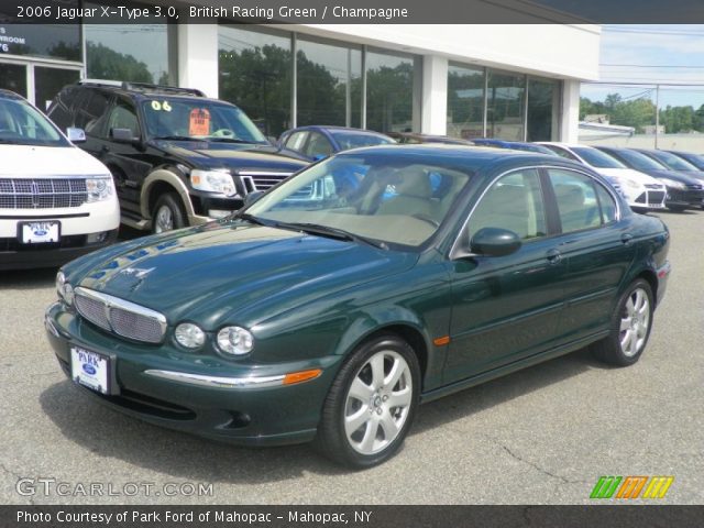 2006 Jaguar X-Type 3.0 in British Racing Green