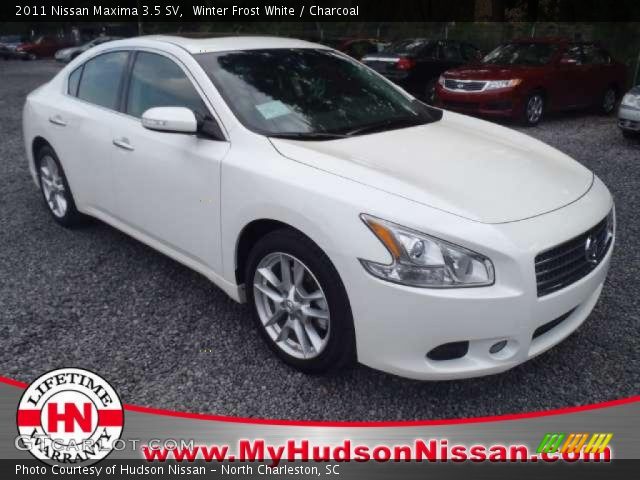 2011 Nissan Maxima 3.5 SV in Winter Frost White