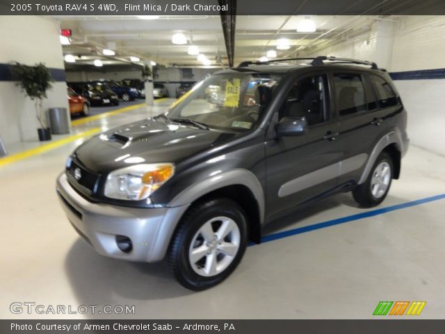 2005 Toyota RAV4 S 4WD in Flint Mica