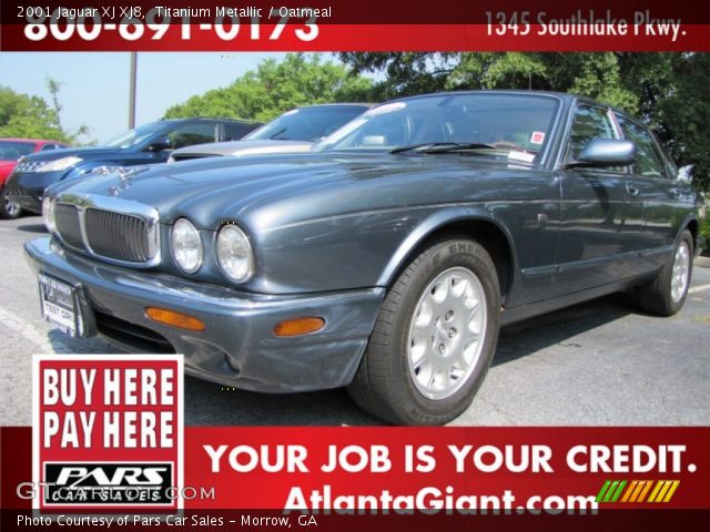 2001 Jaguar XJ XJ8 in Titanium Metallic