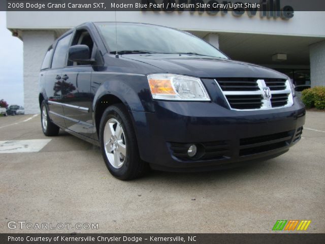 2008 Dodge Grand Caravan SXT in Modern Blue Pearl