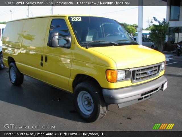 2007 Ford E Series Van E250 Commercial in Fleet Yellow
